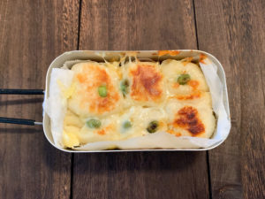 メスティンでパンを焼こう！枝豆チーズちぎりパンの作り方！